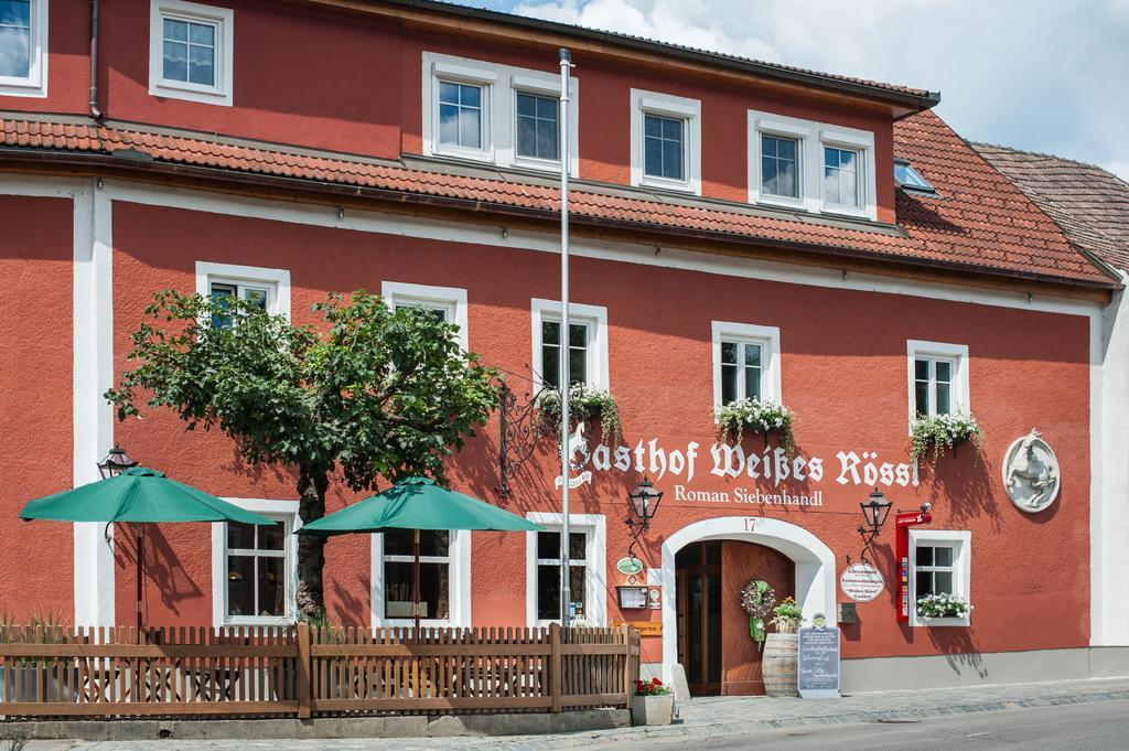 Gasthof Weißes Rössl Mühldorf Exterior foto