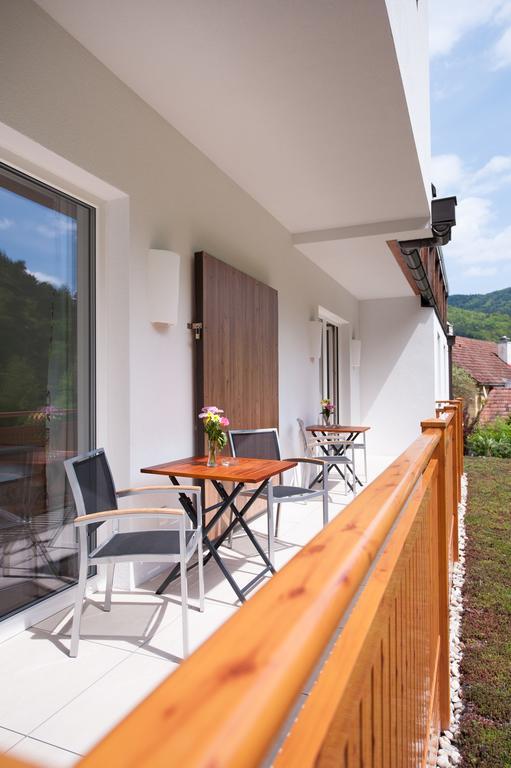 Gasthof Weißes Rössl Mühldorf Exterior foto