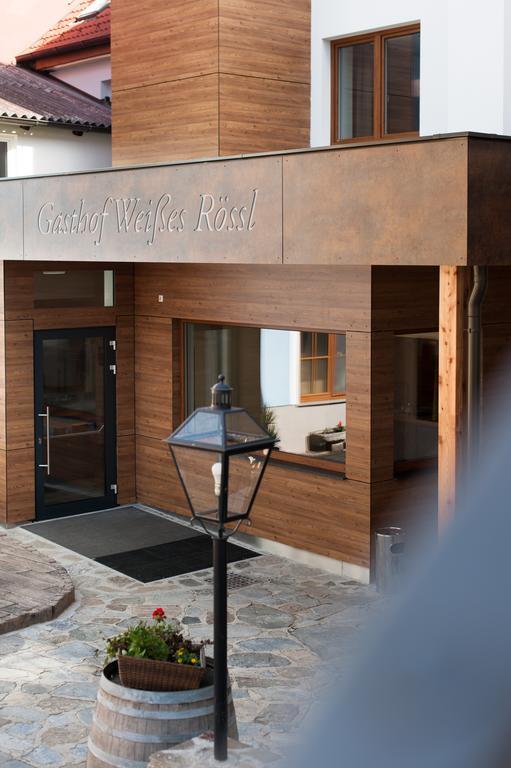 Gasthof Weißes Rössl Mühldorf Exterior foto